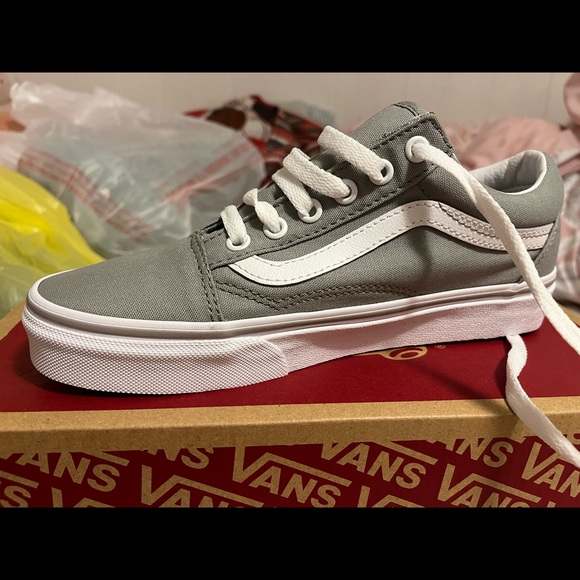 Brand new - Picture 3 of 3